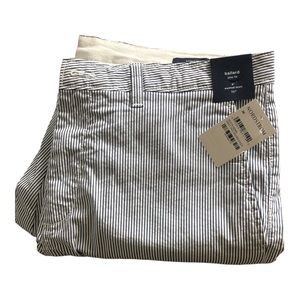 NWT Nordstrom Men’s Navy striped 1901 36w shorts. Ballard Slim Fit